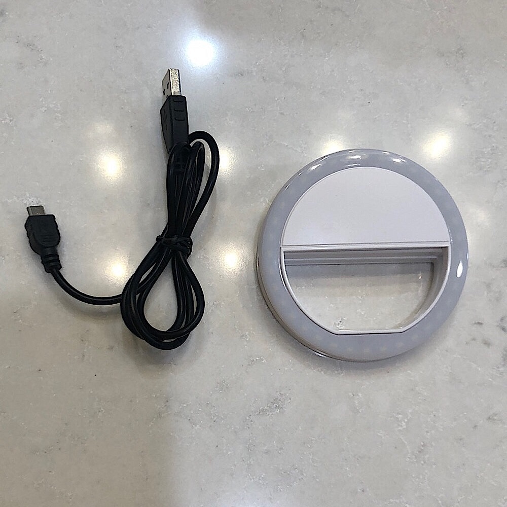 BRAND NEW Self light (attaches to top of phone) ! - Picture 1 of 4
